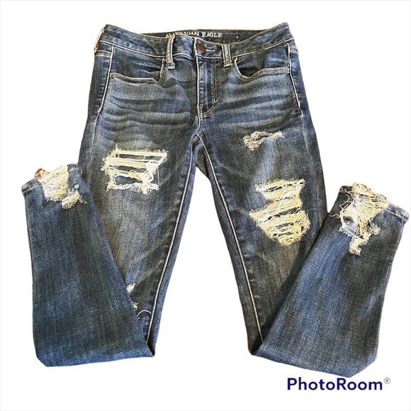 American Eagle Outfitters Denim - AE Super Super Stretch X Distressed Jegging Jeans 6 Short